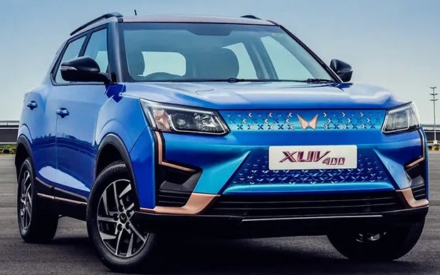 XUV400 EC - Battery 34.5 Kwh - Charger 3.2 Kw